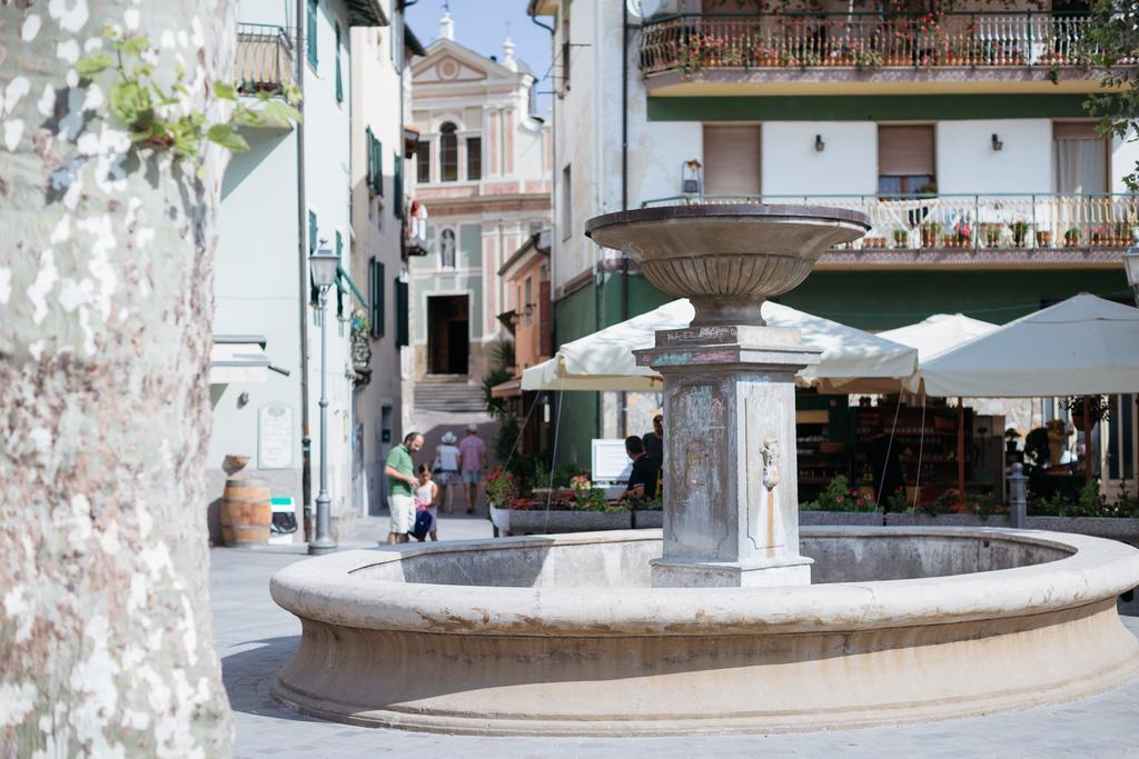 Dussaiga - Camera Delle Rose Dolceacqua Exteriör bild